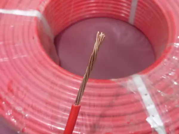 7/44=6mm 1core standard Copper Wire Price in Pakistan