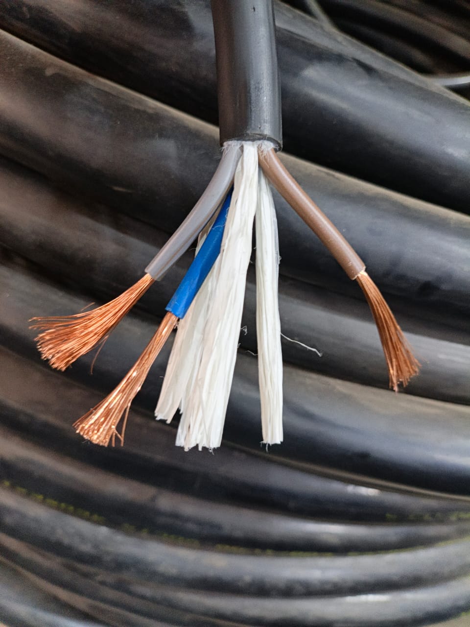 4mm 3 Core Full Guage Flexible Wire Price in Pakistan